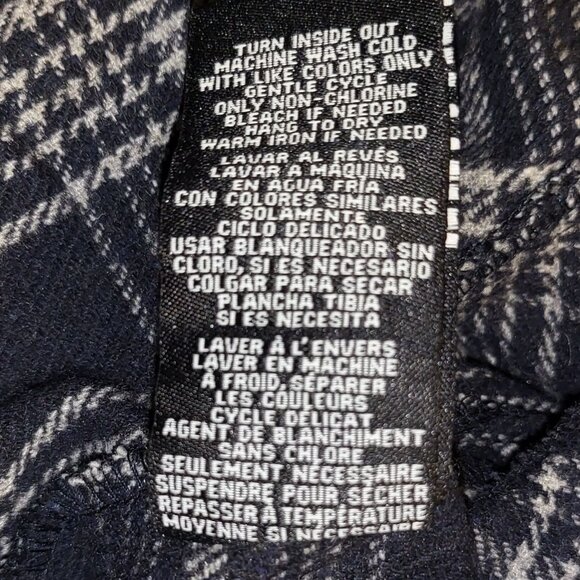 FASHION NOVA | NEW Navy Blue Plaid Front Pockets Cropped Jacket - Picture 13 of 14